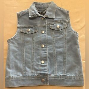 DKNY Girl Jean Vest Sz‎ 5 Light Wash